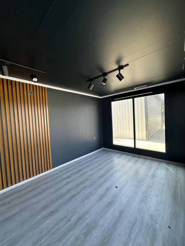 42m² İKİ KATLI OFİS KONTEYNER KOMPOZİTLİ BETOPANLI